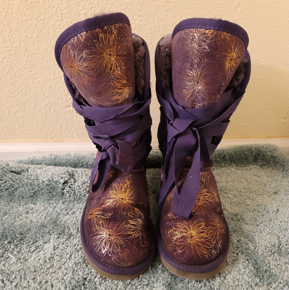 UGG BOOTS